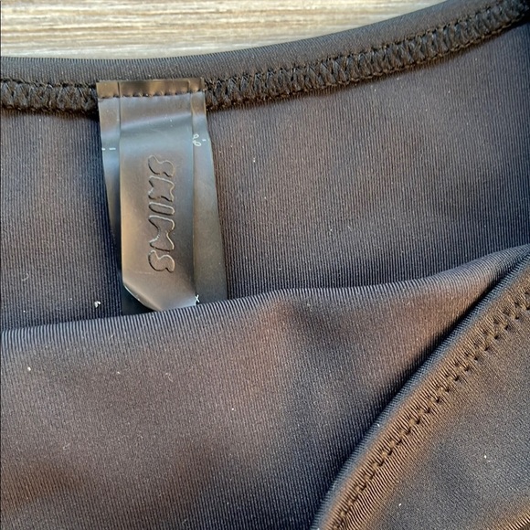 Skims Black Sleeveless Top Sizes XL - Picture 2 of 5